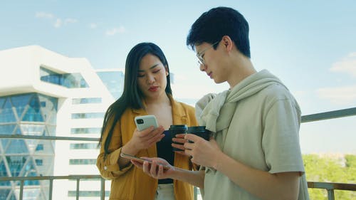 有关建造, 握住, 看着的免费素材视频