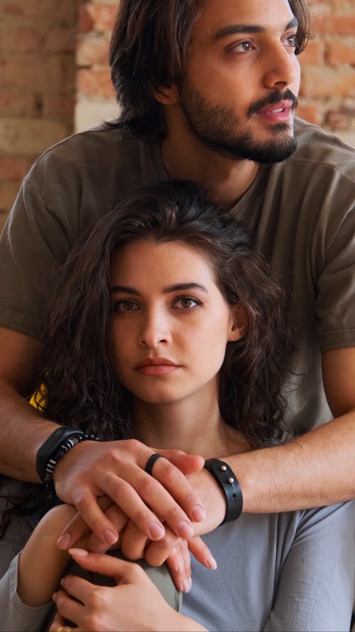 有关一对, 不情绪化, 人的免费素材视频