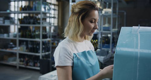 有关围裙, 圆形, 室内的免费素材视频