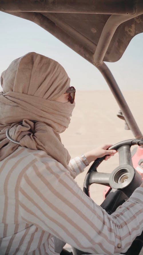 有关一台电视, 交通系统, 休闲的免费素材视频