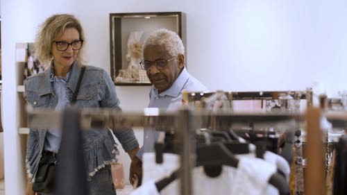 有关＃室内, 一对, 丈夫的免费素材视频