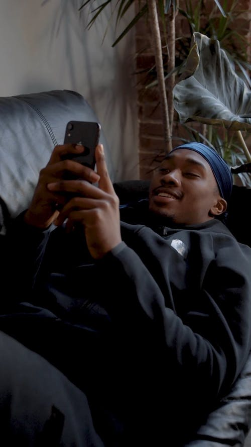 有关＃室内, 人, 垂直视频的免费素材视频