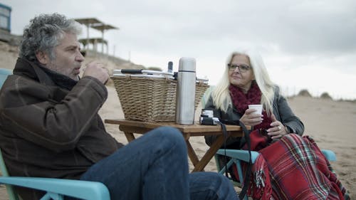 有关4k, 一对, 一次性杯子的免费素材视频