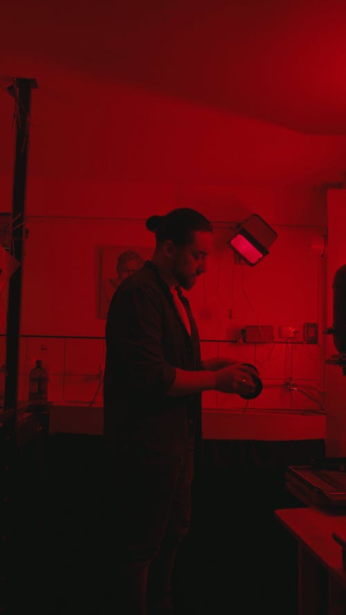 有关不倒翁, 人, 垂直视频的免费素材视频