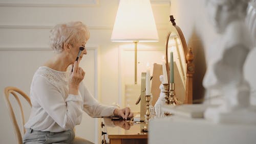 有关人, 刷牙, 前景模糊的免费素材视频