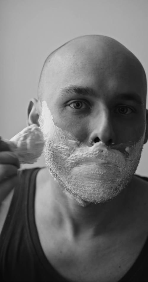有关人, 刮, 剃须刷的免费素材视频