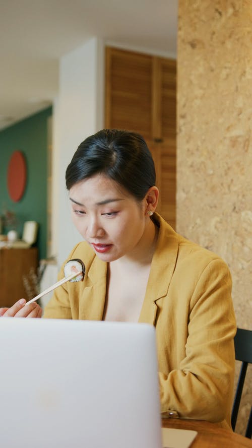 有关互联网, 休息, 休闲的免费素材视频