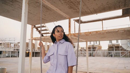 有关多风, 女人, 女性的免费素材视频