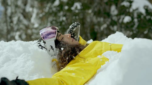 有关下雪的, 享受, 休闲的免费素材视频