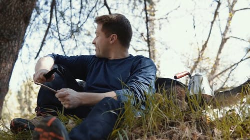 有关刀, 原本, 坐的免费素材视频