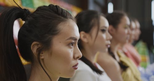 有关侧面, 严肃, 女孩的免费素材视频