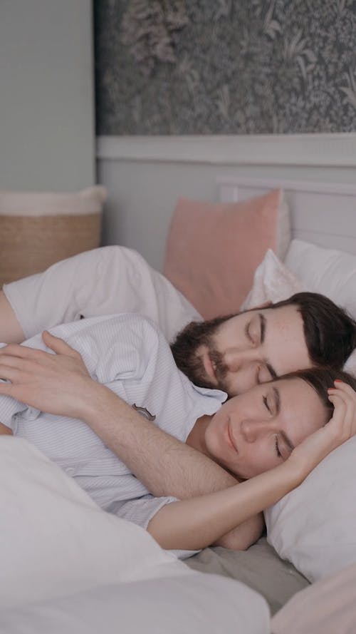 有关一对, 亲热, 人的免费素材视频