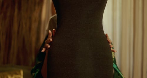 有关后背, 室内, 手的免费素材视频