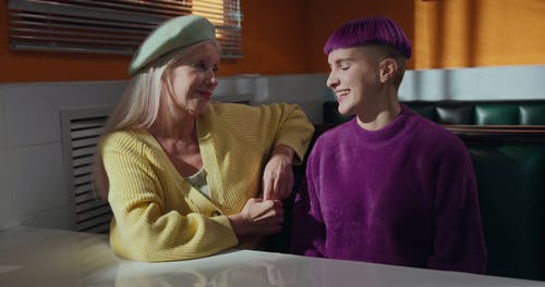 有关一起, 周到, 女人的免费素材视频