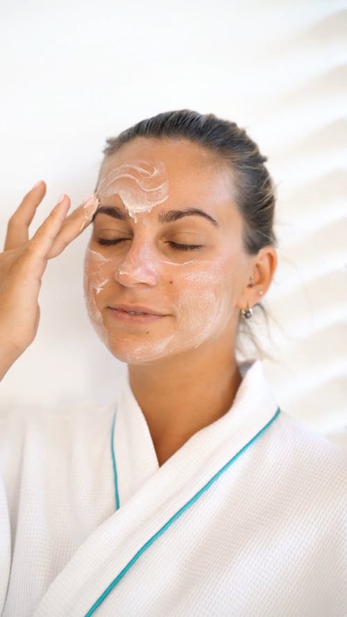 有关保湿, 健康, 健康的生活型态的免费素材视频