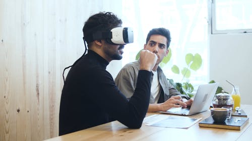 有关vr护目镜, 倾听, 全景的免费素材视频