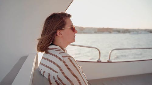 有关动态射击, 反射, 坐的免费素材视频