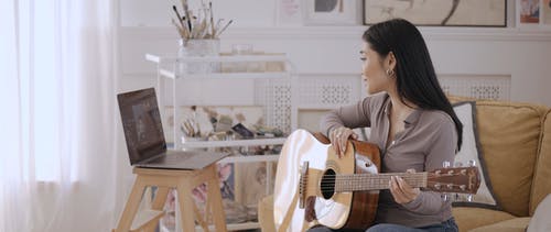 有关3C用品, 侧面图, 吉他的免费素材视频