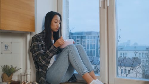 有关伤心, 冰淇淋, 分手后恢复的免费素材视频