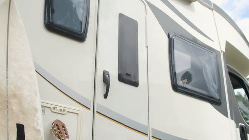 有关低角度拍摄, 假期, 大篷车的免费素材视频