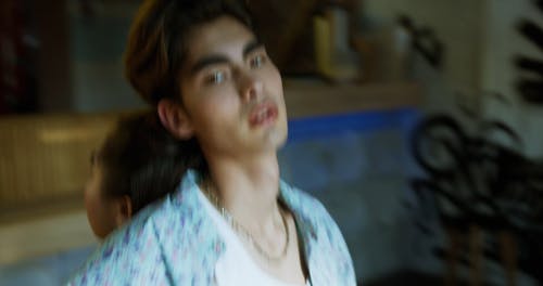 有关一对, 一起, 坐的免费素材视频