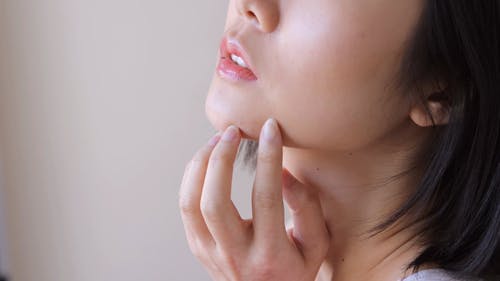 有关下巴, 下脸, 侧面图的免费素材视频