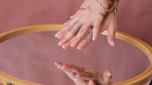 有关反射, 多, 女人的免费素材视频