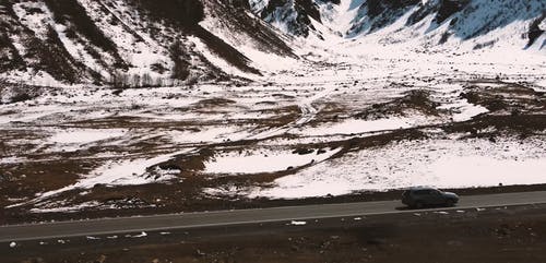 有关户外, 汽车, 积雪覆盖的山的免费素材视频