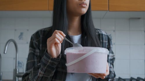 有关冰淇淋, 分手后恢复, 哀思的免费素材视频