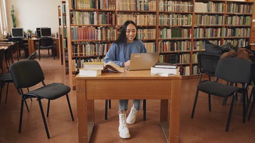 有关可携式, 图书, 大学的免费素材视频