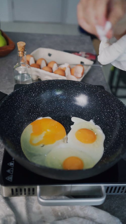 有关垂直视频, 太阳蛋, 成分的免费素材视频