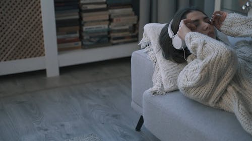 有关不快乐, 伤心, 倾听的免费素材视频