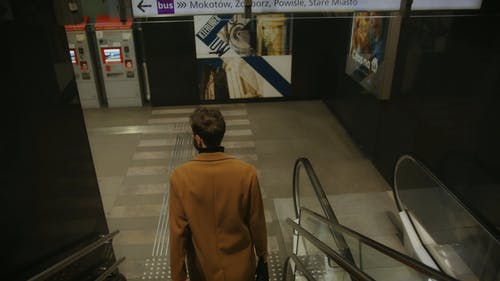 有关人, 到达, 地铁站的免费素材视频