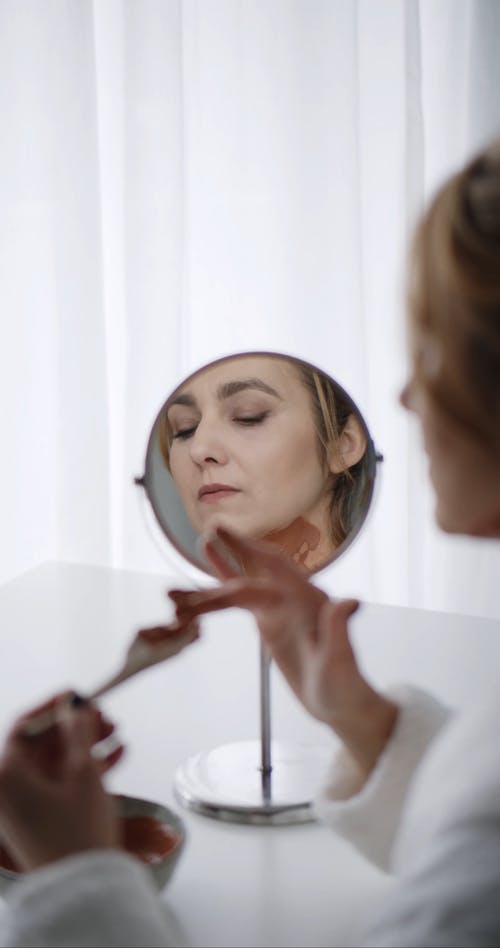 有关人, 垂直视频, 女人的免费素材视频