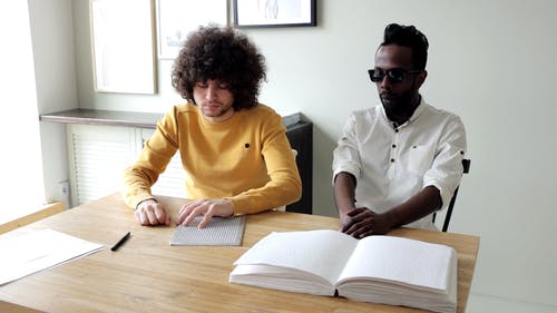 有关主导, 人, 伸出援手的免费素材视频