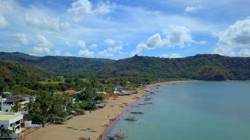 有关夏天, 山, 房子的免费素材视频