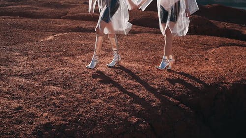有关女性, 户外, 步行的免费素材视频