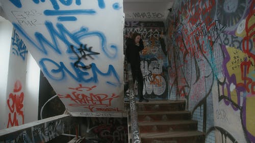 有关一对, 下降, 人的免费素材视频