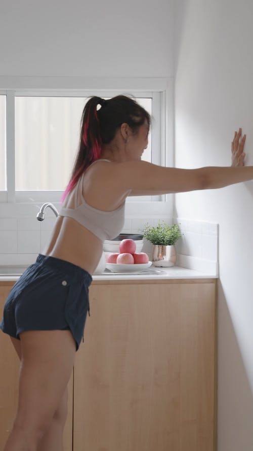 有关伸展, 健康的生活型态, 健身的免费素材视频