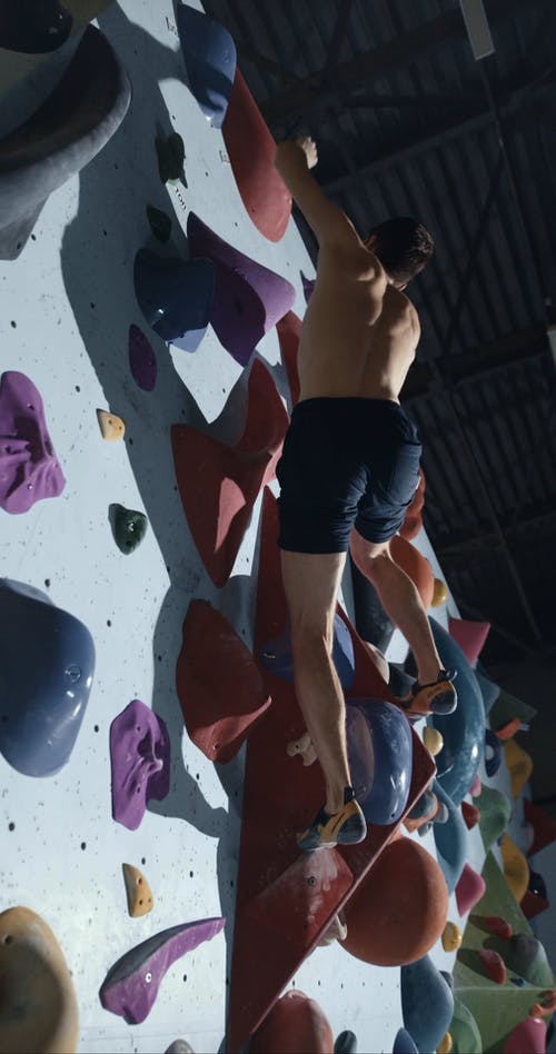 有关人, 从下面, 半裸的免费素材视频