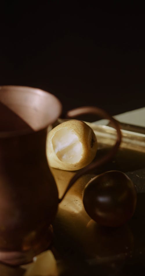 有关光, 反射, 坛子的免费素材视频