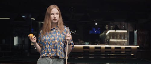 有关女人, 提示运动, 握住的免费素材视频