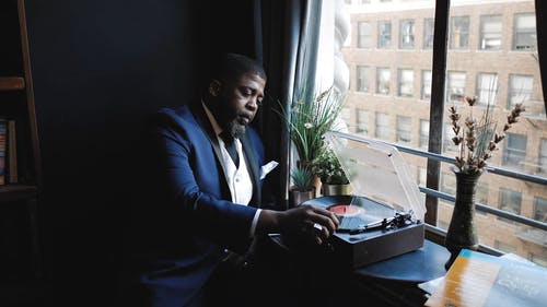 有关信, 倾听, 唱盘的免费素材视频