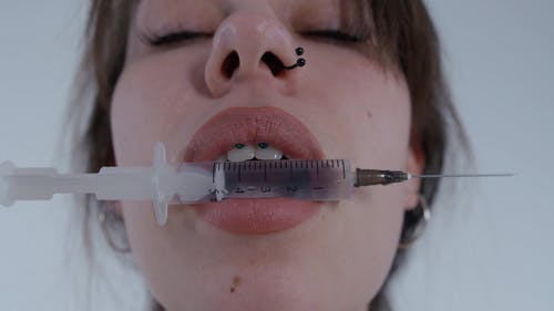 有关口, 女人, 年轻的免费素材视频