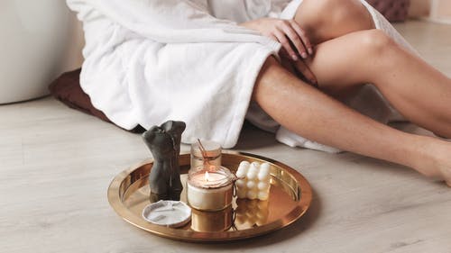 有关一对, 一起, 地板的免费素材视频