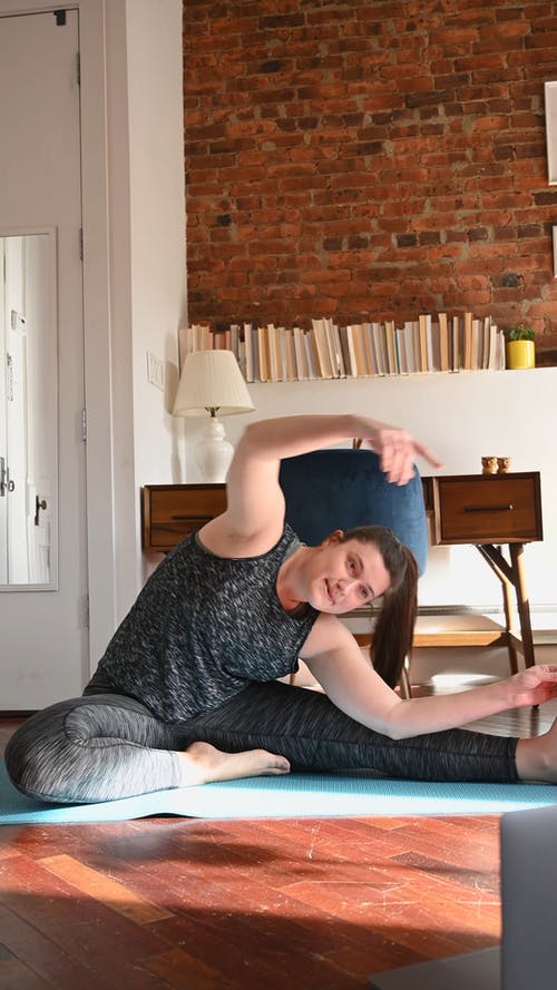 有关人, 伸展, 在线课程的免费素材视频