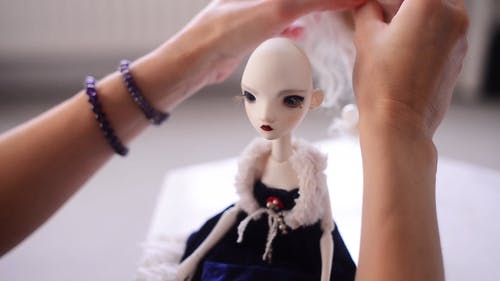 有关人, 修理, 假发的免费素材视频