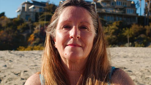 有关女人, 岸边, 海滩的免费素材视频