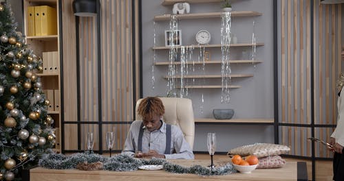 有关圣诞晚会, 女人, 家的免费素材视频