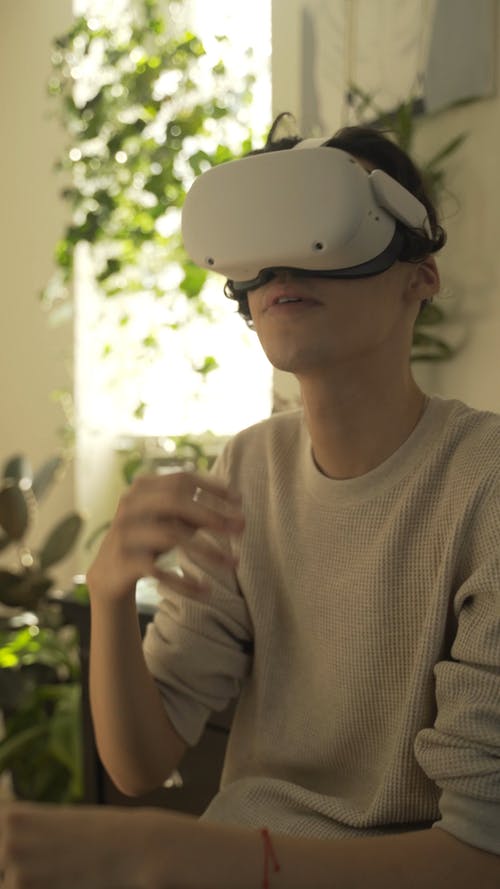 有关3C用品, VR, 人的免费素材视频